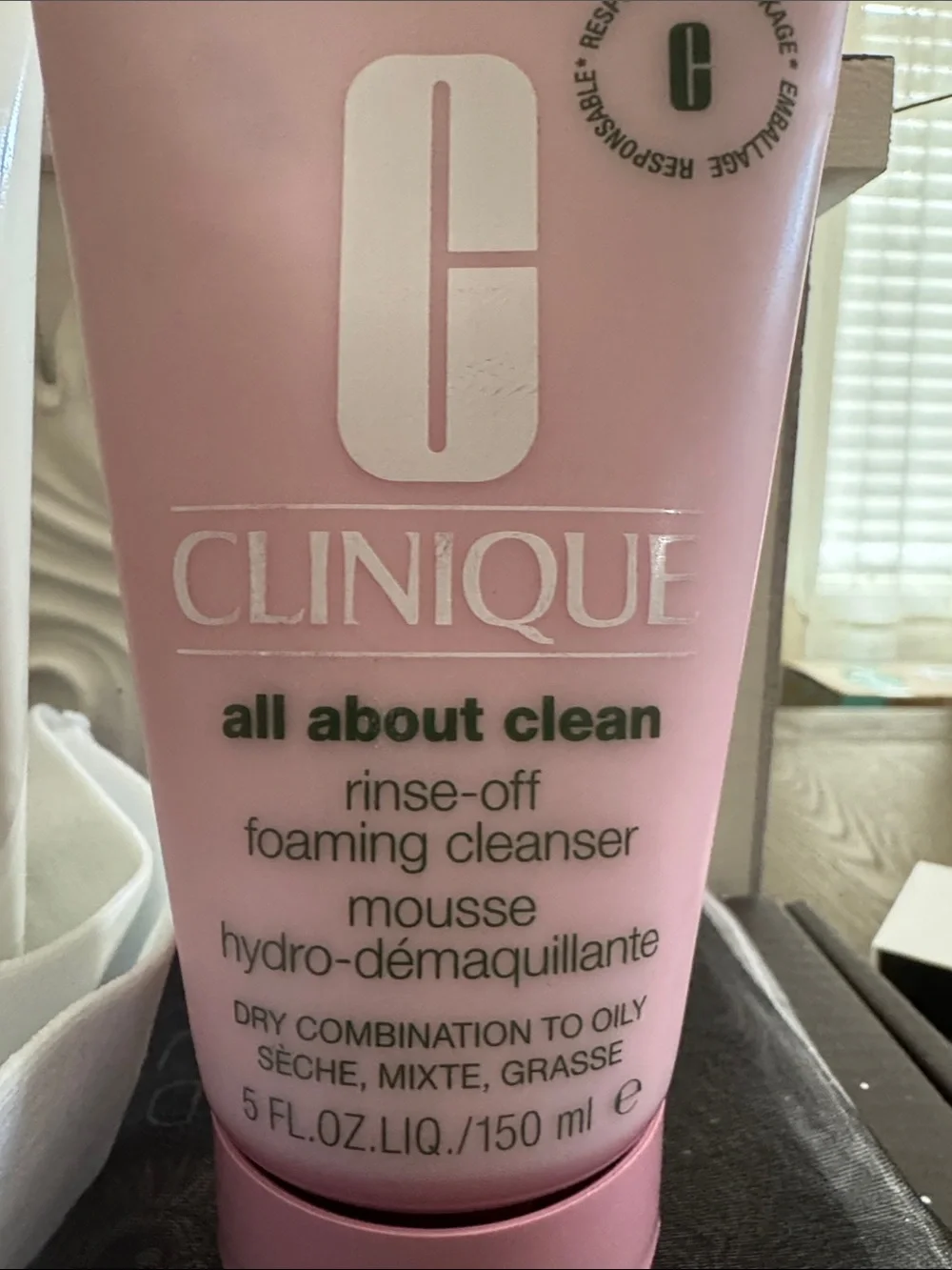 #218 CLINIQUE All About Clean Full-Size Duo: Exfoliating & Foaming Cleansers NEW - Picture 4 of 6